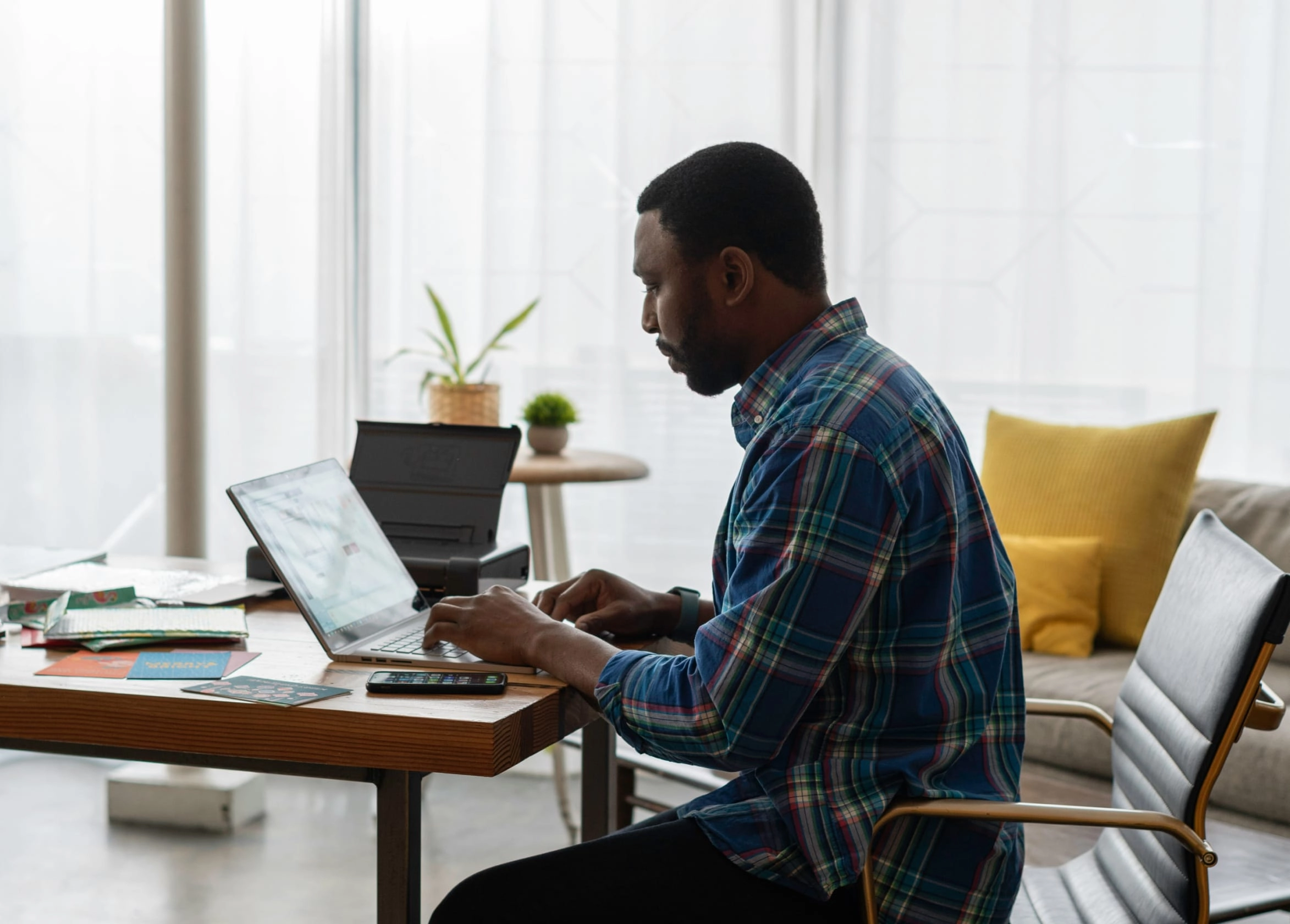 1f369f6e-f453-450d-85af-e314f0dfb3bc-Imagecontainer